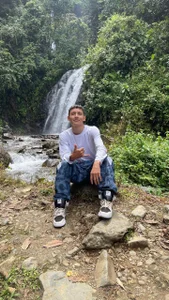 Alejandro_Tom Public Pic