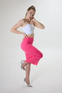 AlbaMesick Pink photo shoot Immagine  3