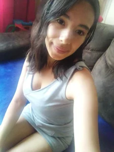 katyhoneey_m Public Pic 5