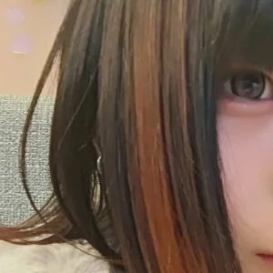 HARU_86_0's XXX Nude Photo 2