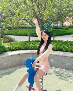 2kmfromyou's photo