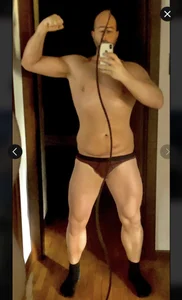 MatthewEmme2121 Public 사진 6