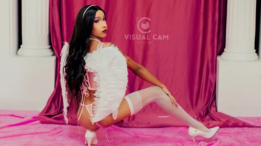 A little bit of me to brighten up your Valentine's Day 💞 de NicoleMadrird Foto 2