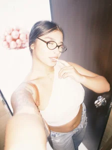 Allegra-Fiore more of me🥥 Bilde 8