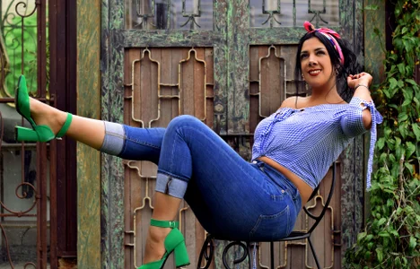 IvannaAnggel kullanıcısının Sunny day ☀️ albümü -  5 fotoğraf