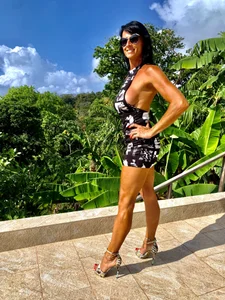 clarastrip clara 50 ans sexy et sportive 사진 5