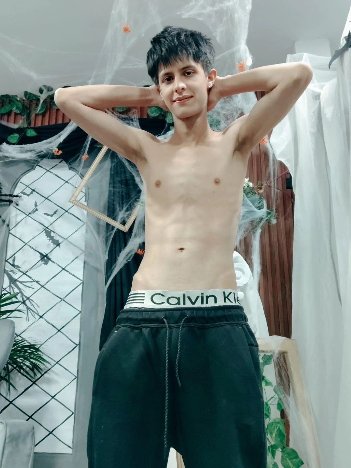 Трендове зображення  3634 MikeHunteer