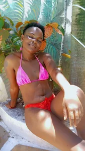 Public de horny_raelle  3 Imagens