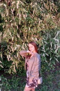 SophieHazely Public Pic 3