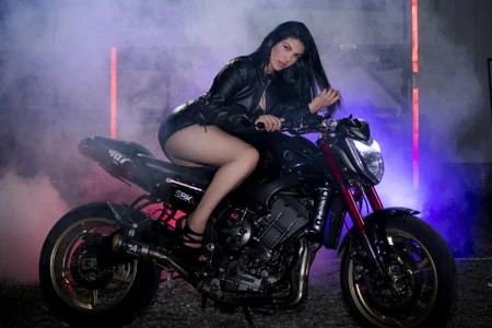 Veronicalanx1 motorcycle Immagine 