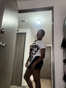 tiffany-smithのFreeの 6枚の写真