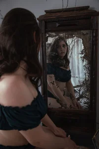 Mary_Miiller Mystery صورة واحدة|Mary_Miiller Mystery صورتان|Mary_Miiller Mystery  4 صور|Mary_Miiller Mystery  4 صورة