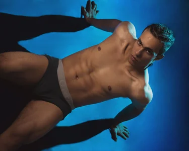 PatrickSenova Public Εικόνα 6