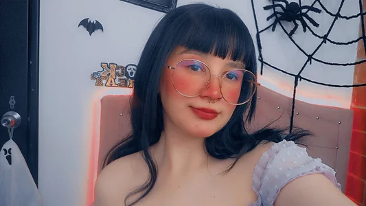 Katalina_novoa Ready for halloween? Pic 2