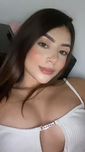 kattybrawn1 A little more closer 🎀 Immagine 