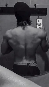 eren_jeager: 💪🏻 ( 4 фото)