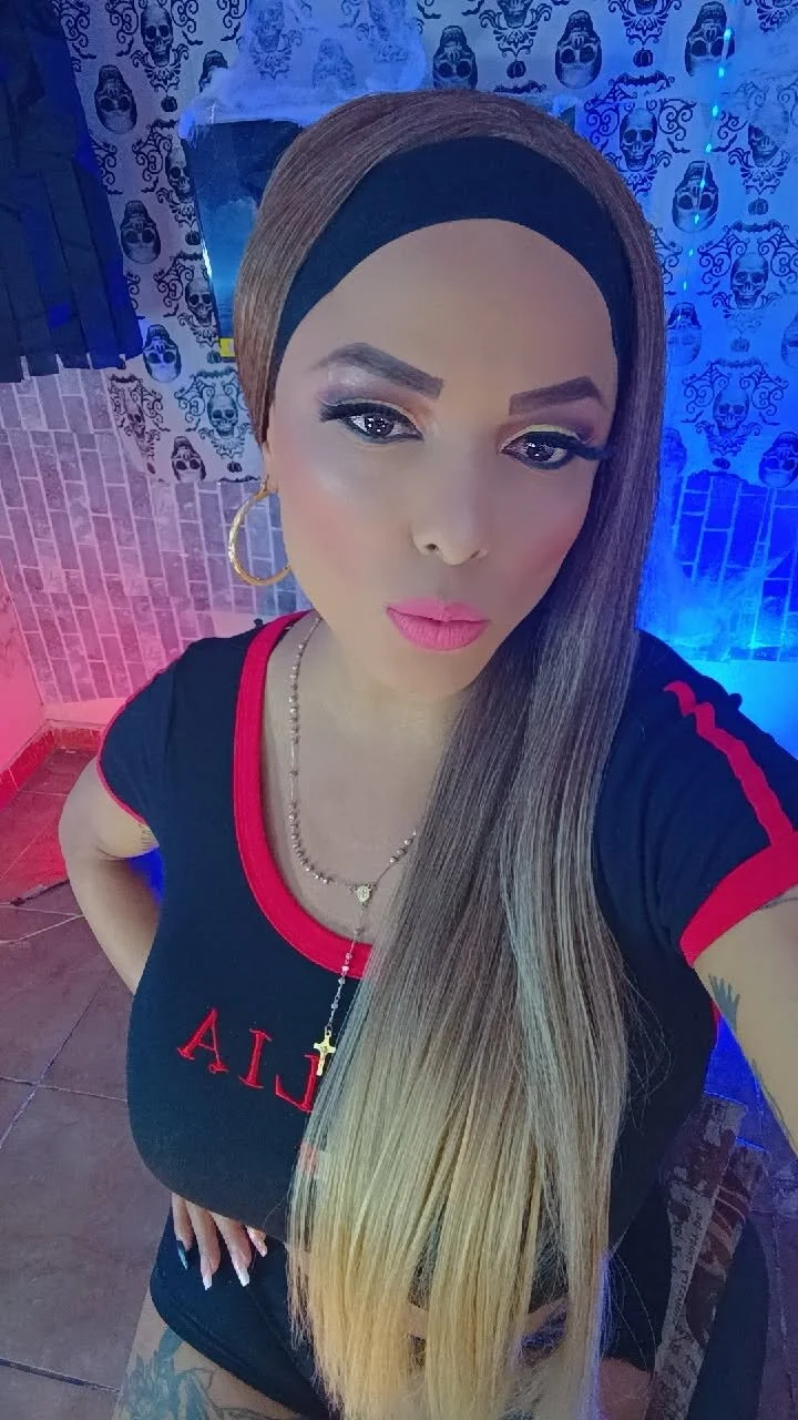 Трендове зображення  2564 karolina_dominat