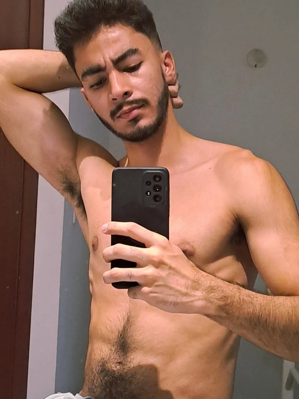 FelipePalace immagine di tendenza 4525