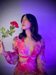 MarianaBranzz Happy Valentin 💕💕 Immagine  7