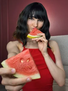Lili_flowerr Slice of Summer 🍉 صورة واحدة|Lili_flowerr Slice of Summer 🍉 صورتان|Lili_flowerr Slice of Summer 🍉  5 صور|Lili_flowerr Slice of Summer 🍉  5 صورة