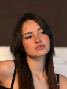 Camila_Nyx Public Pic 2