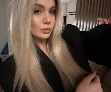 PhyliciaMicco: Большие губы ( фото)