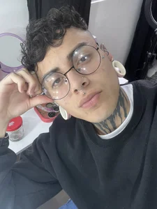 _valentinooo kullanıcısının Miau🐈‍⬛ albümü -  5 fotoğraf