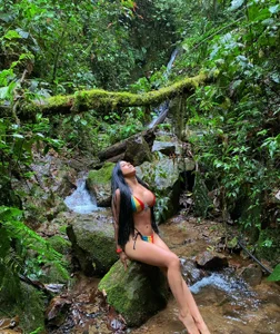 KatieNolan_1 Katie in nature♥ Immagine  2