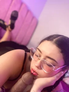 antonelllepiercee I WANNA KISS 💋 Billede 2