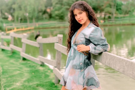 sofii_skys In contact with nature sexfoto 7