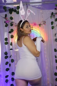 Pretty Milf 😏💦 de Mia_Moonroe  3 Imagens