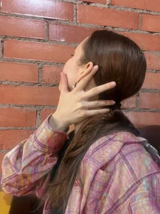 PetraHambelton Brick & blush 🧱 Pic 2