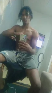 Ethan_Blazesの🔥Discipline that shows.の枚の写真