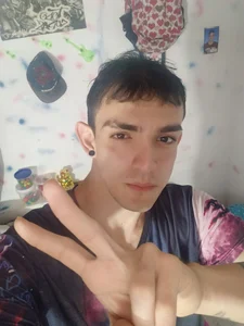 Desocupe masivo de themaykiin18 Foto