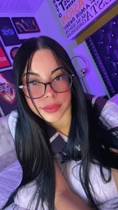 lesly_cutee Sexy schoolgirl 🎀 Pic 4