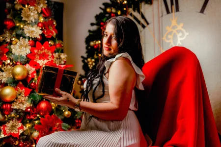 Emelyross_ Public Foto 7