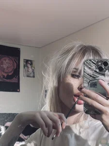 LizzettMorty Public Bilde 4