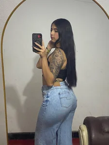 Public de dalila_hotx1  4 photos