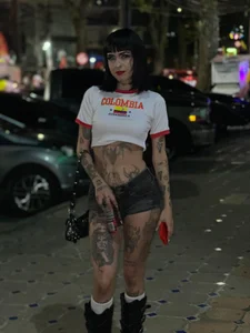 lilith_dior: Hot ( 4 фото)