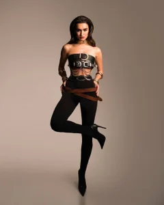 AnyaSmack Be submissive if you cannot conquer me😎 slika