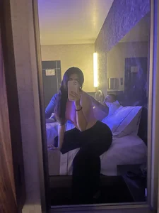 SweetHushviolet Public Pic 4