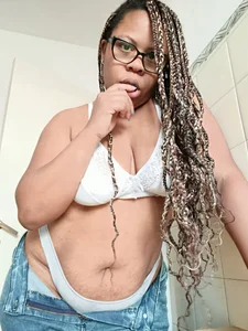 LucyCortez8 Public Pic 2