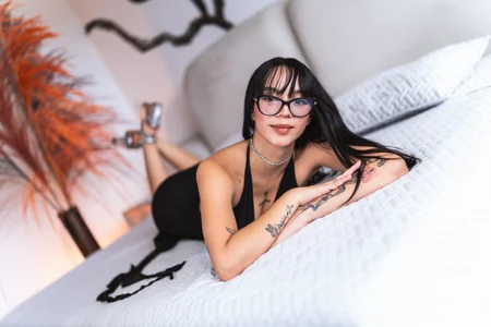 NaomiFrost Your Bad Gyal 😈 Foto 2