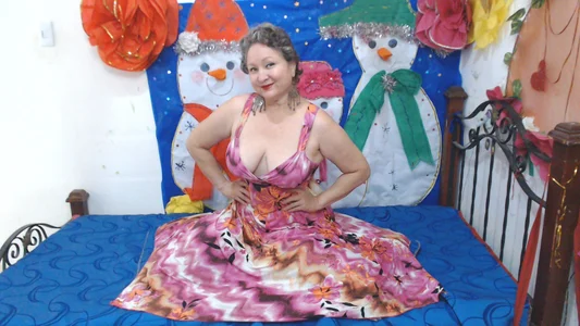 LADYJENNIFER's XXX Nude Photo 9