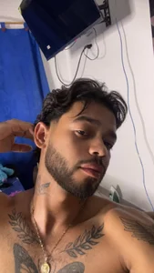 Enzomoretti__ Public Kuva 3