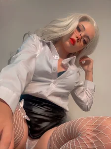 PixelKitty_のYour Favorite Teacher 🩷の 2枚の写真