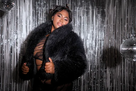 kaylie_mitchelGLAM ✨图片 5