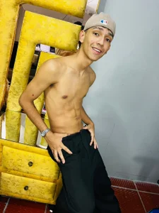 EstebanValdezs boy new✨👻 Immagine 