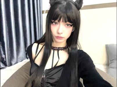 YunaBlossomy Public Pic 6