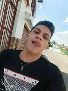 Ale21-345 Public Foto 4